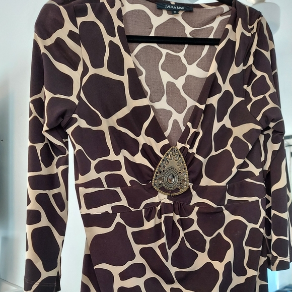 Top - Picture 4 of 4